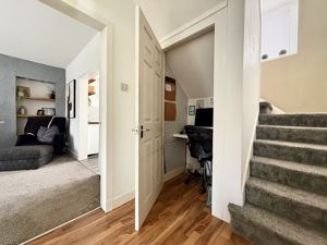 Photo 21- click for photo gallery